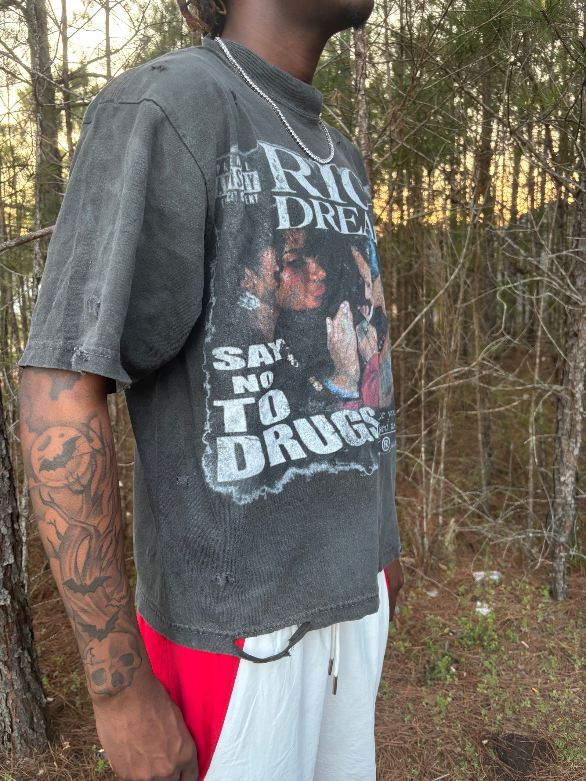 “SAY NO TO DRUGS OVERSIZED TEE”